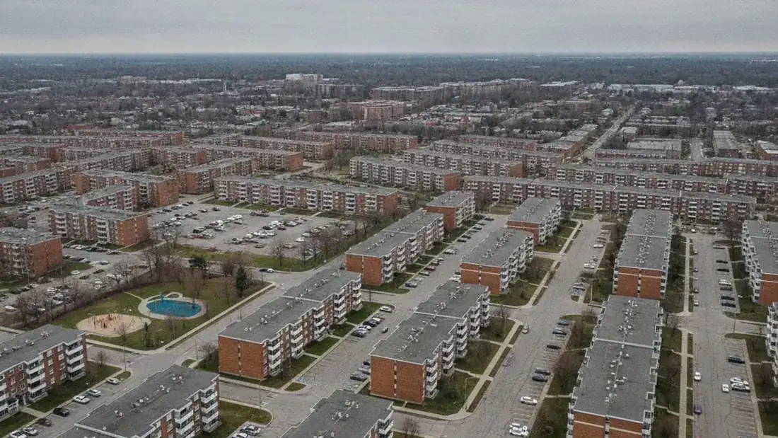 Residential neighbourhood on the North Shore with multi-unit buildings illustrating multi-unit market factors in 2026
